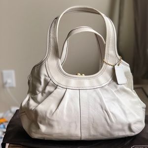 Off white leather Authentic Coach bag